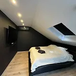 Baloo Avec Piscine Et Jacuzzi Mellet