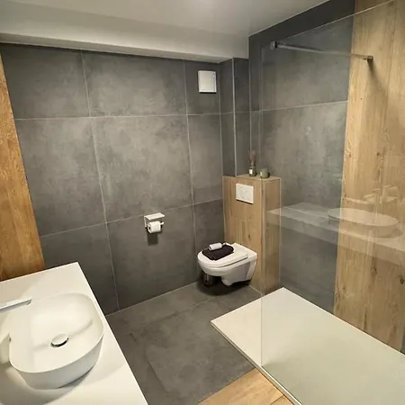 Baloo Avec Piscine Et Jacuzzi Mellet